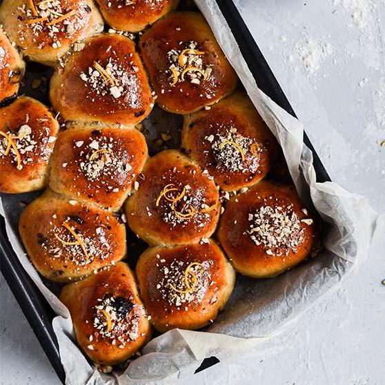 Juleboller med appelsin og chokolade