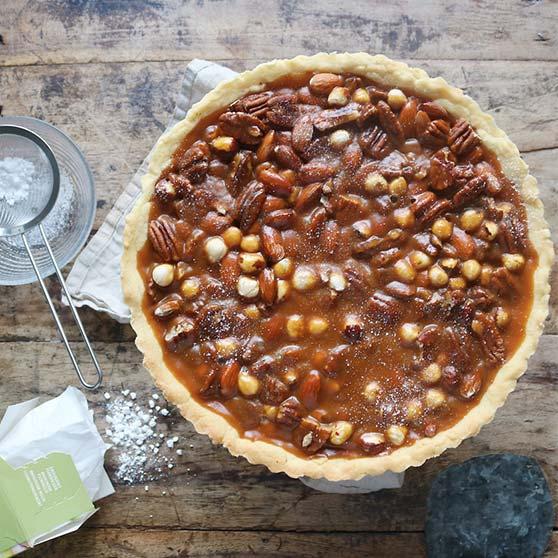 Nøddetærte med karamel