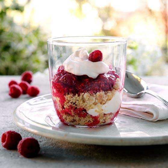Hindbærdessert i glas