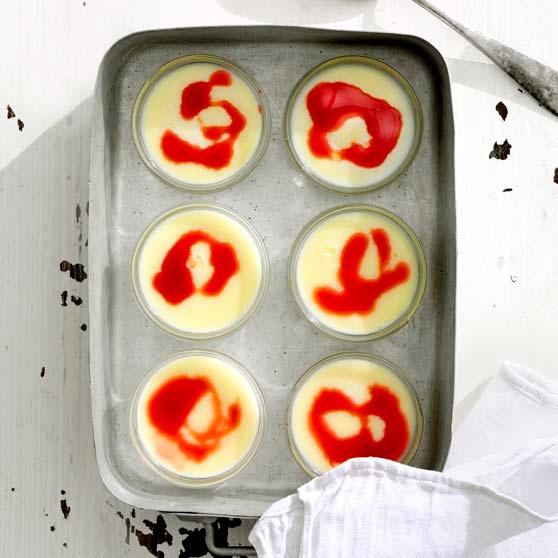 Pannacotta med jordbærsirup