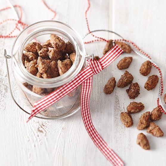 Burnt almonds flavoured with liquorice and salt