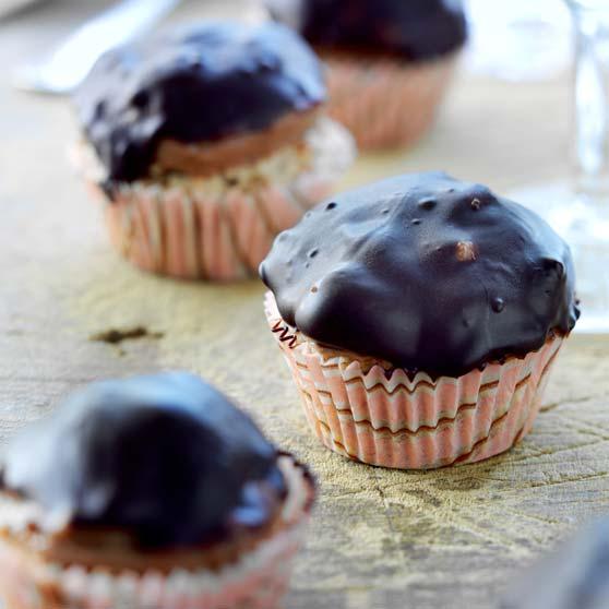 Chocolate macaroon cupcakes
